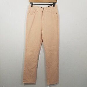 NWT Missguided Riot High Rise Mom Jeans Size 6